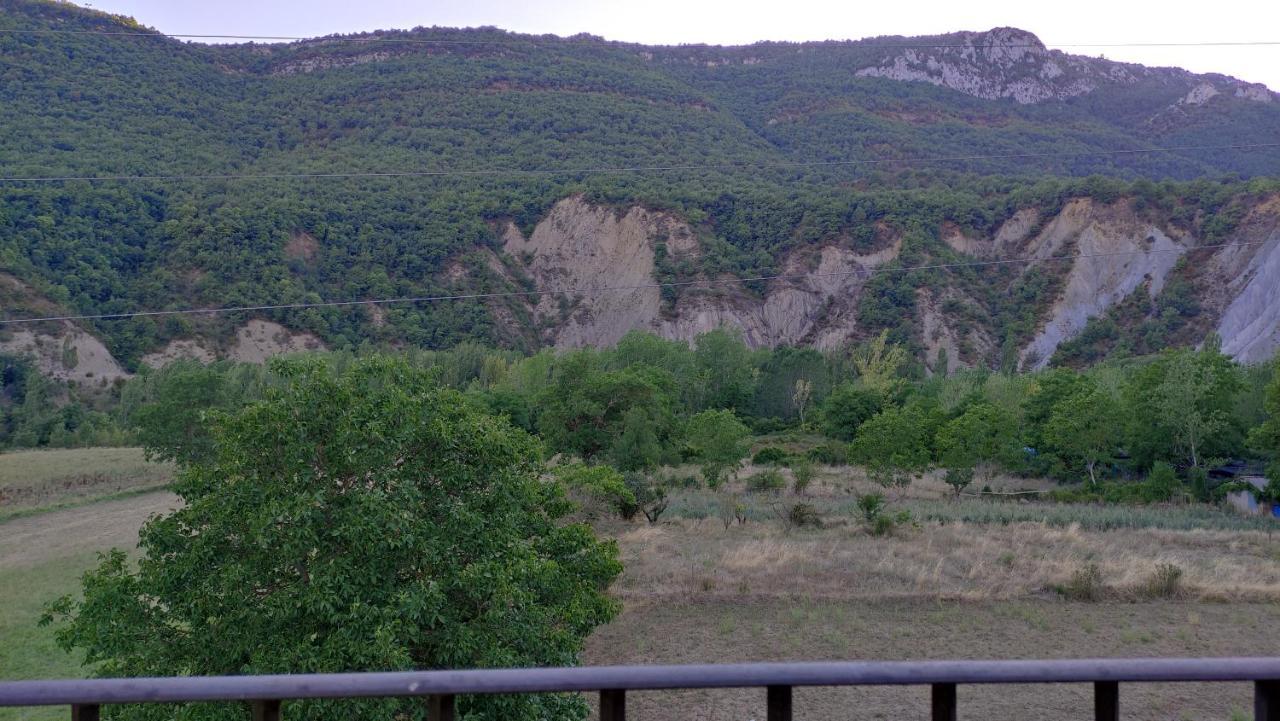 Hostal Turbon Campo  Exterior photo